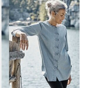 J Jill Chambray Denim Knot Button Shirt Mandarin Collar 60th anniversary S